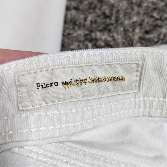 ✨3/$15 Anthro Pilcro and The Letterpress Serif cream corduroy pant 28 - Picture 7 of 11